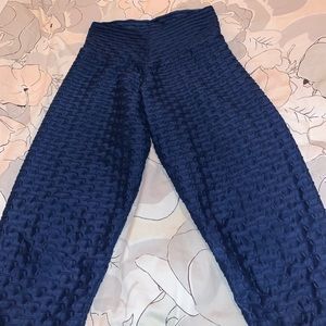 Booty by brabants Navy chrome leggings and bra